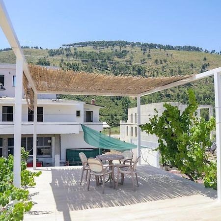 Cereni Guesthouse Berat Bagian luar foto