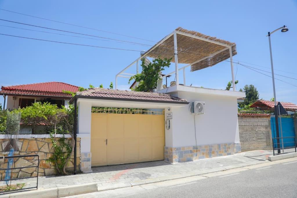 Cereni Guesthouse Berat Bagian luar foto